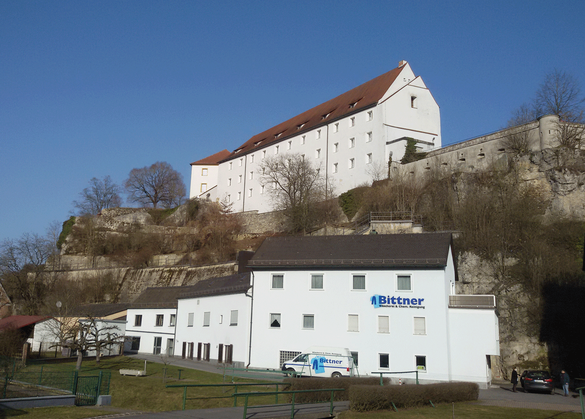 Klick für größere Ansicht! Klick für größere Ansicht!